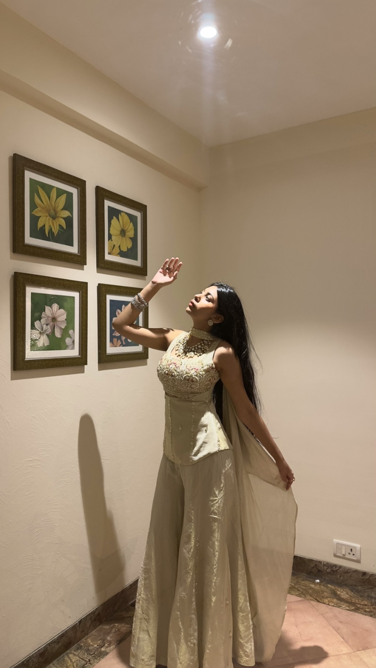 Blockbuster corset plazzo set