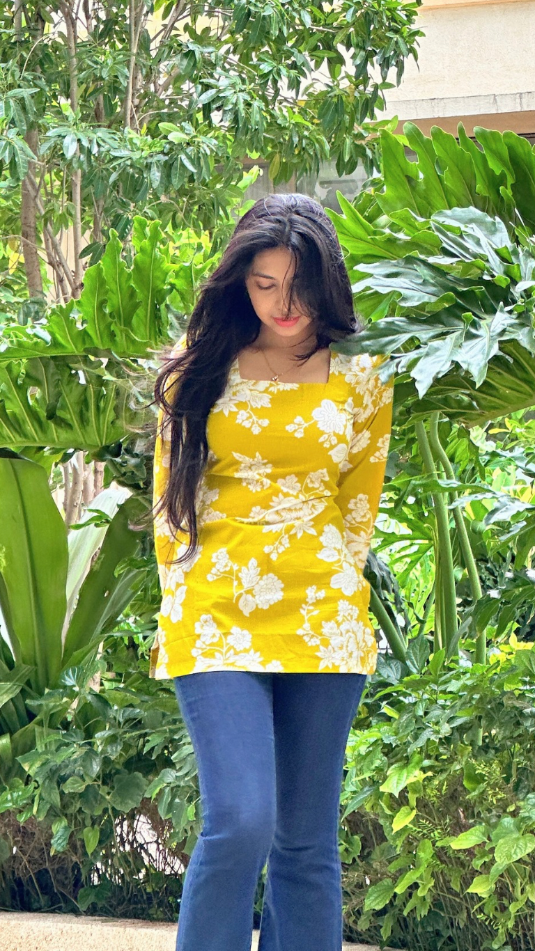 Roohi kurti
