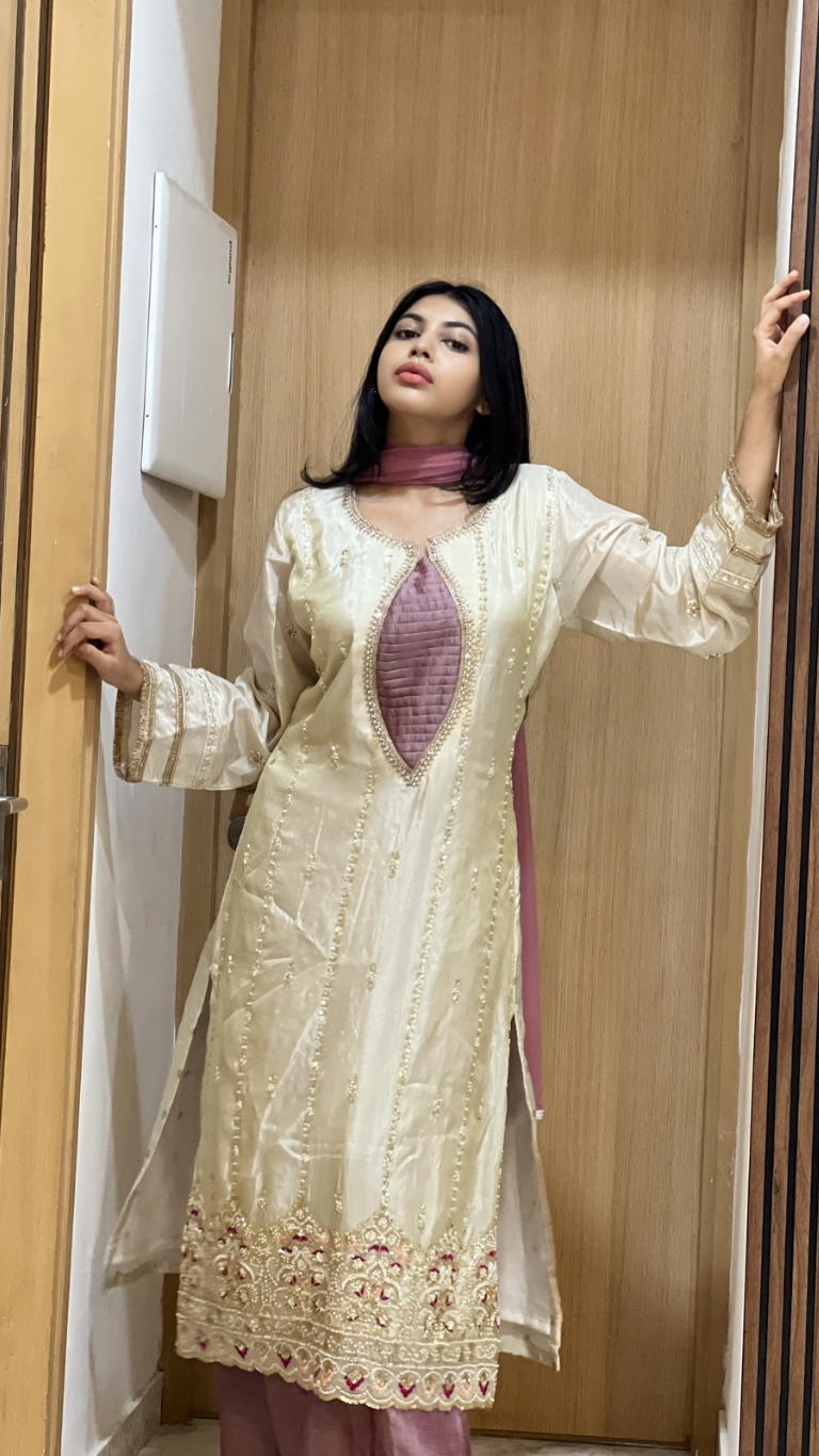 Mastani long suit