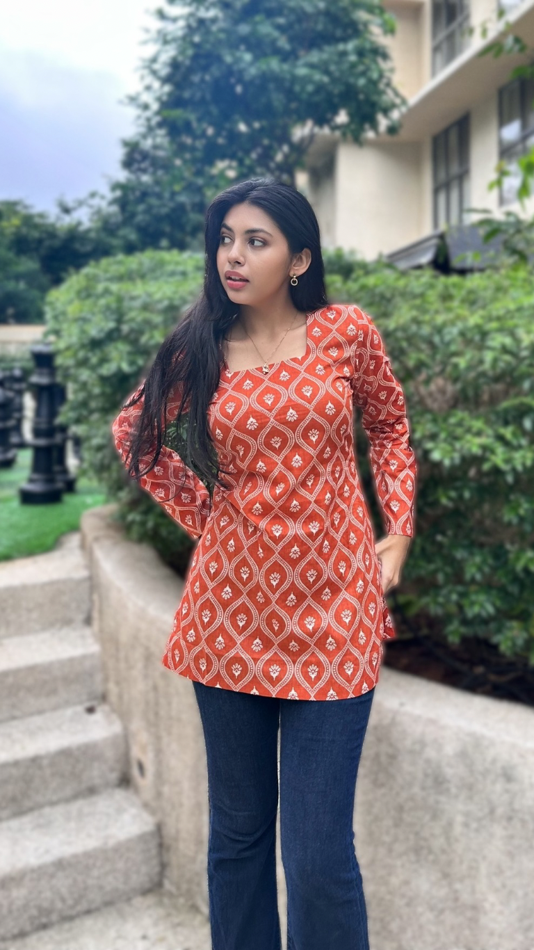 Simrah kurti