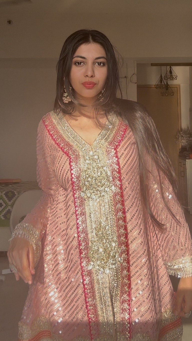 Mastani Pakistani kurta set