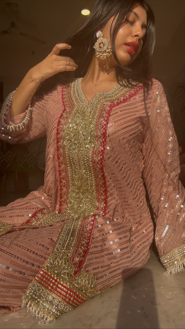 Mastani Pakistani kurta set