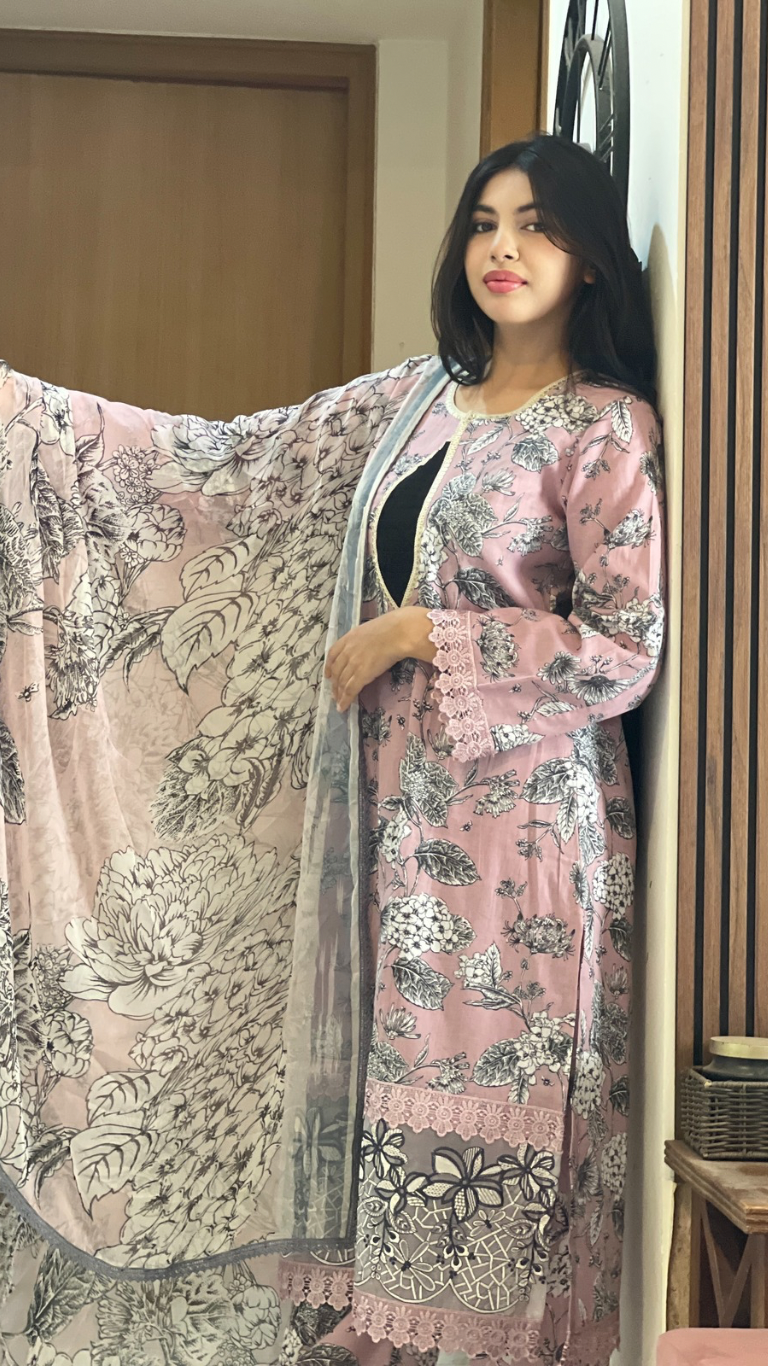 Pakistani suits