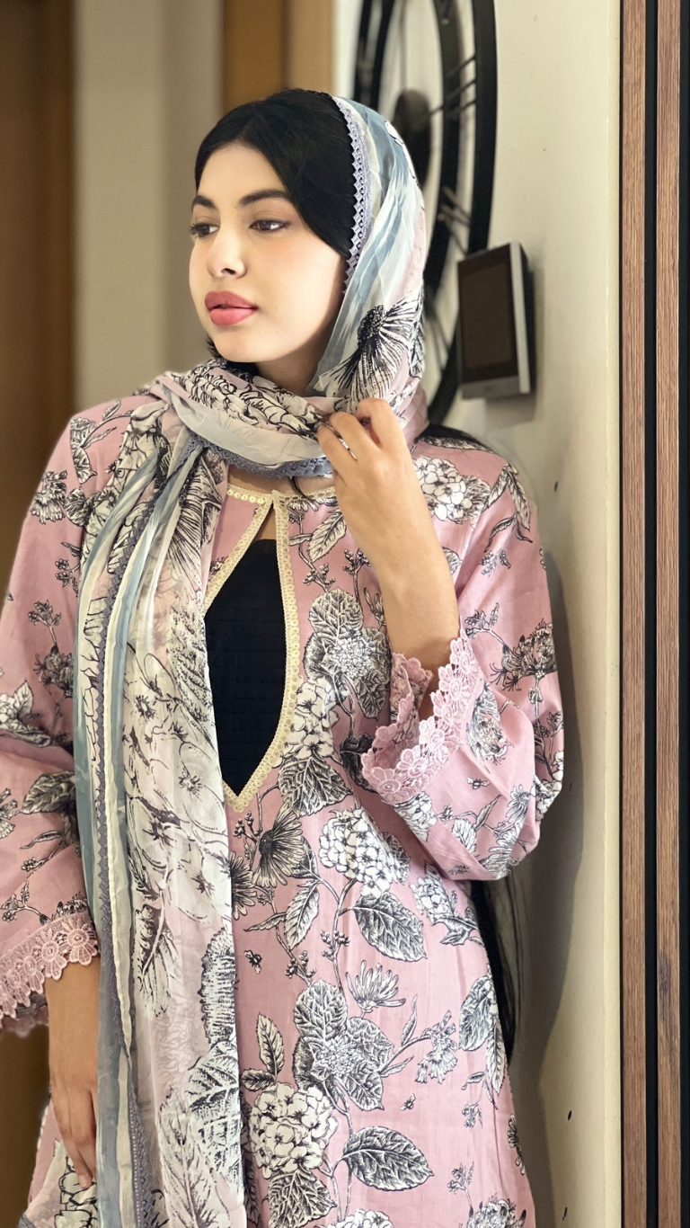 Pakistani suits