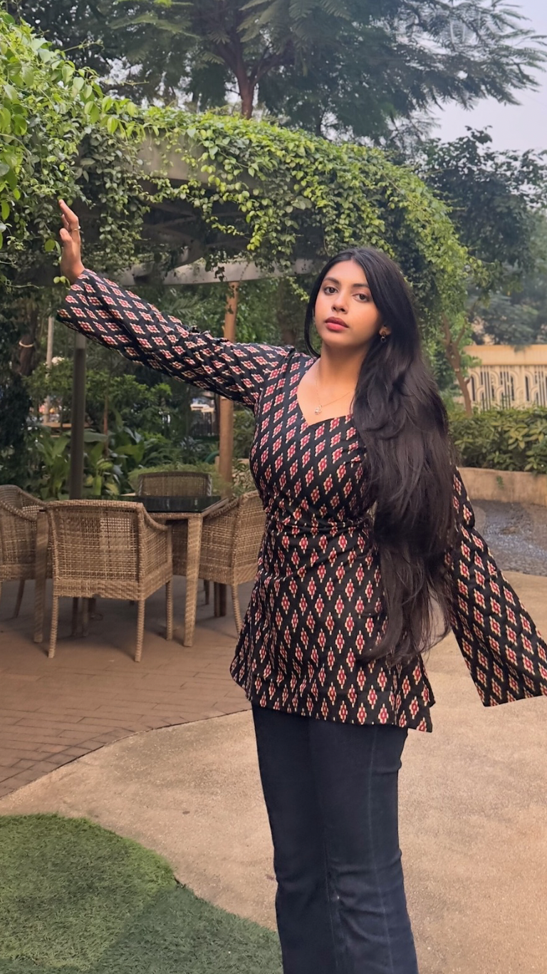 pariza kurti