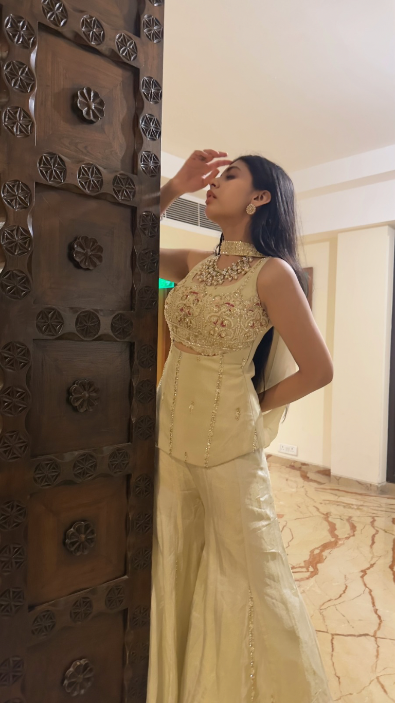 Blockbuster corset plazzo set