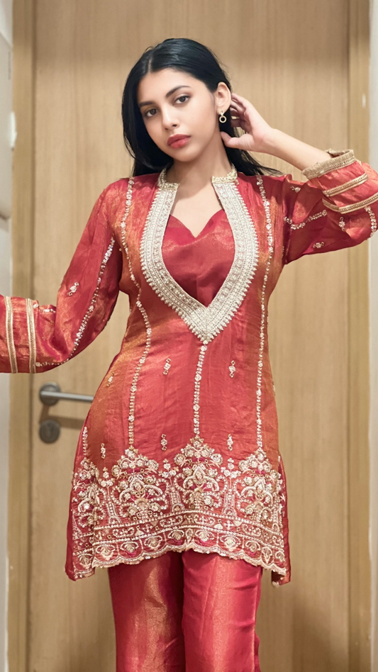 Mastani shimmer sets