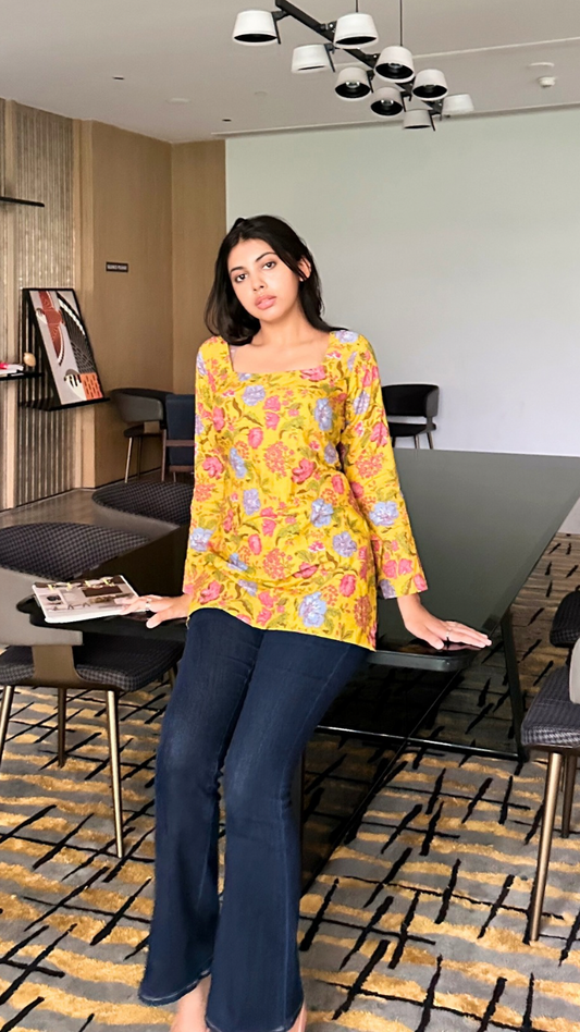 Kiara kurti top