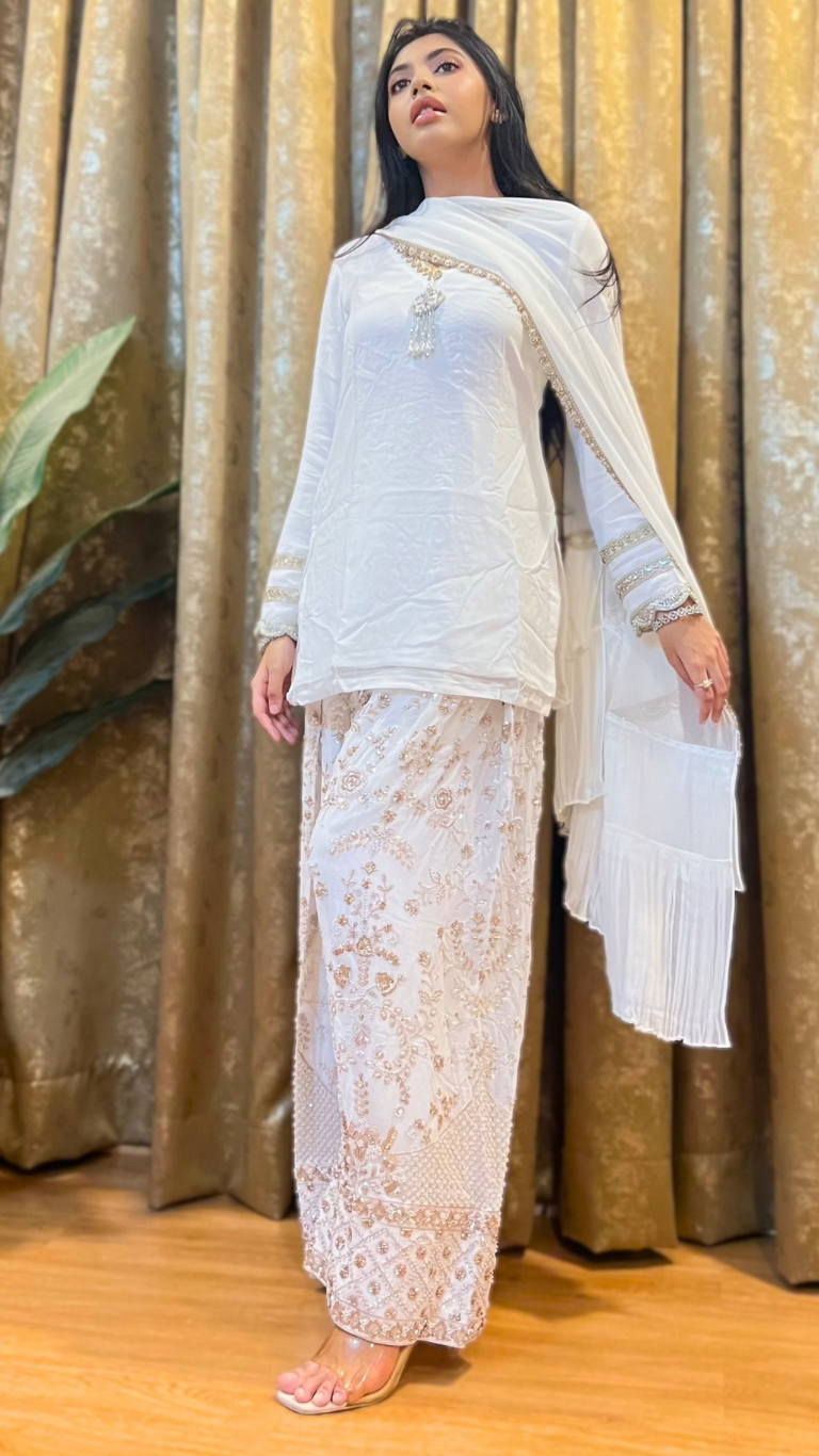 Alina Farsi shalwar