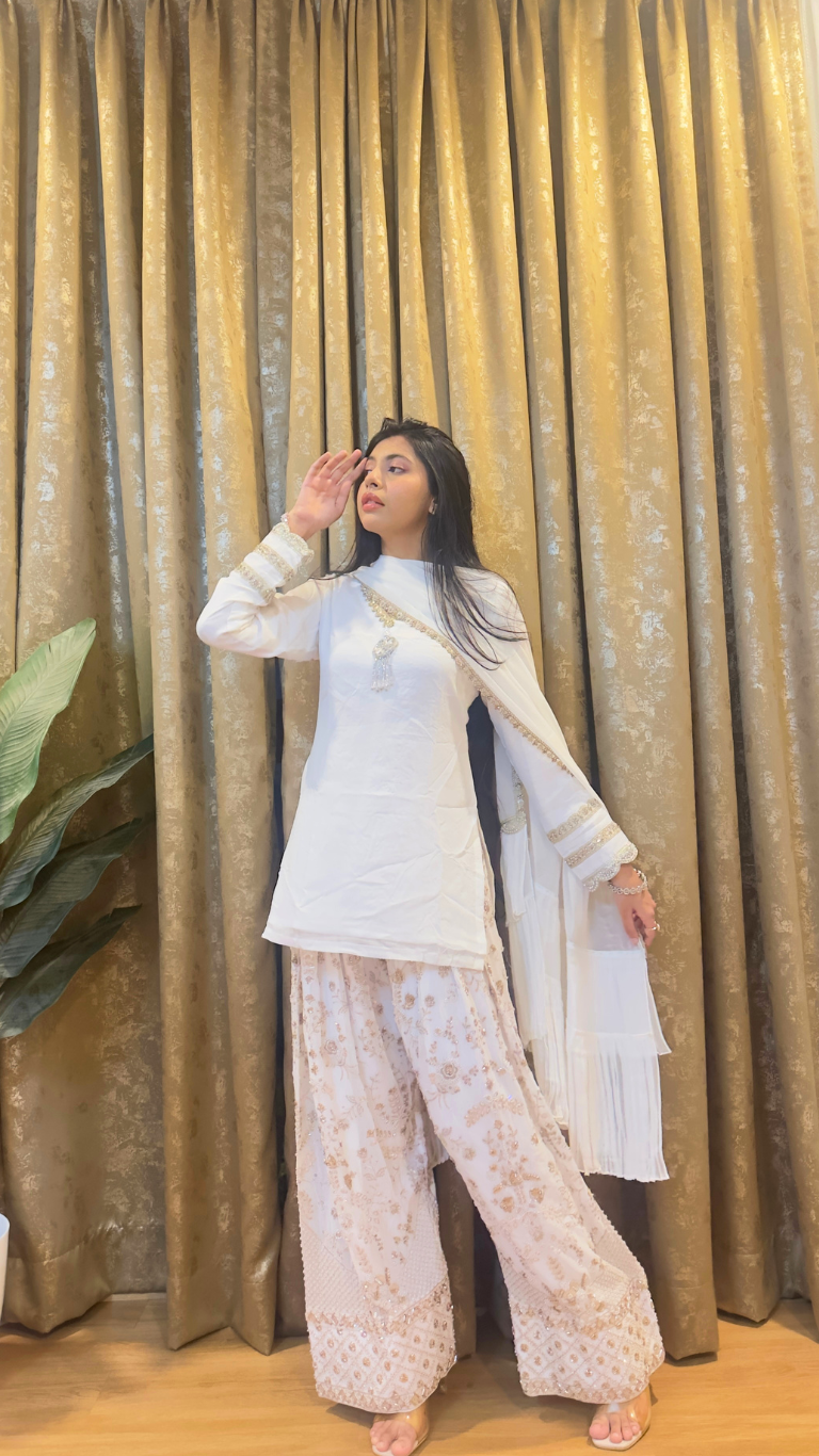 Alina Farsi shalwar