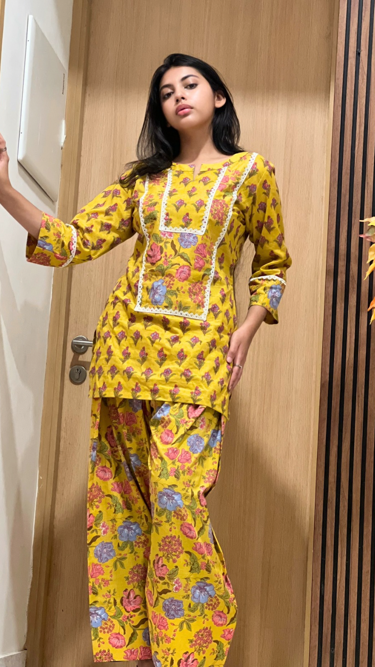 Alia farsi shalwar set